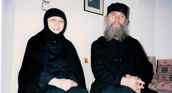 We must love the Panagia, orthodox blog by monasterevmc.org Picture of Blessed Elder Ephraim of Arizona and Gerondissa Makrina Vassopoulou