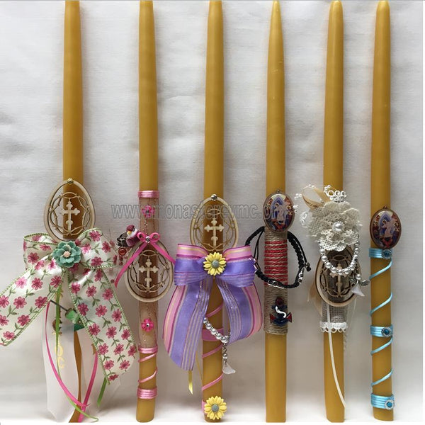 Paschal Candles made by the sisters of monasterevmc.org for the Palm Sunday Service / Bougies pascales en cire d'abeille décorées par les soeurs pour l'office du dimanche des rameaux. 