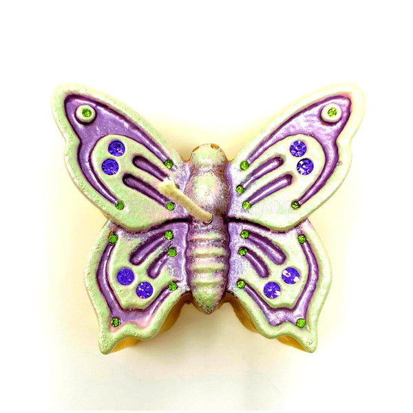 "Butterfly" beeswax candle handmade in Canada and sold by the sisters of monasterevmc.org / Chandelle en cire d'abeille "Le papillon" faite à la main par les soeurs du monasterevmc.org