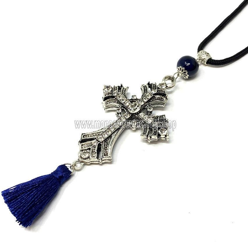 Orthodox Christian cross automobile pendant decorated, assembled and sold in Canada by the sisters of monasterevmc.org / Pendentif pour voiture avec croix chrétienne orthodoxe décorée et assemblée au Québec par les soeurs du monasterevmc.org