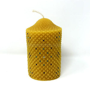 Pure beeswax pillar candle "Christmas crystals" handmade by the sisters of monasterevmc.org / Bougie en cire d'abeille "Crystaux de Noël" faite à la main par les soeurs du monasterevmc.org