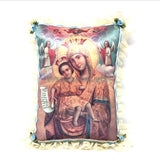 Byzantine Orthodox Icon of the Mother of God printed on a satin pillow designed and handmade in Canada by the sisters of monasterevmc.org / Oreiller avec impression d'une icone byzantine orthodoxe de la Mère de Dieu conçu et fait à la main au Québec par les soeurs du monasterevmc.org