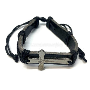 Orthodox leather and stainless steel cross bracelet sold by the sisters of monasterevmc.org / Bracelet orthodoxe en cuir et croix en acier inoxydable vendu par les soeurs du monasterevmc.org