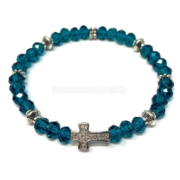 Orthodox crystal bead and cross bracelet sold by the siters of monasterevmc.org / Bracelet orthodoxe avec croix et crystaux vendu par les soeurs du monasterevmc.org